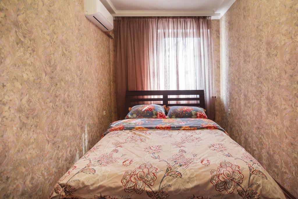 Best Apartments On Deribasovskoy Odessa Ngoại thất bức ảnh